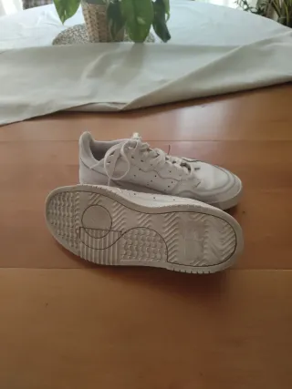 Adidas Blancas