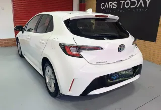 Toyota Corolla Híbrido 122CV 200.000KM Año 2021