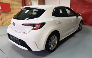 Toyota Corolla Híbrido 122CV 200.000KM Año 2021