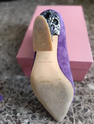 Zapatos Alma en Pena Morados Joyas