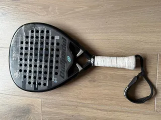 Pala Bullpadel Vertex LTD Edition 500u