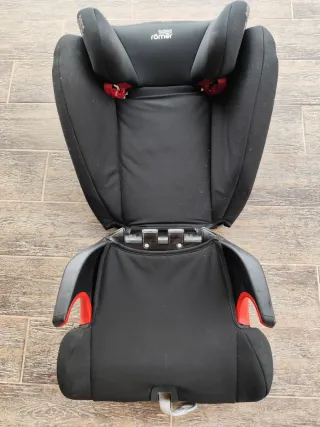 Silla coche Britax Römer negra