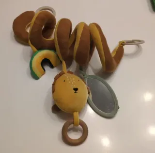 Juguete espiral para cochecito de bebé