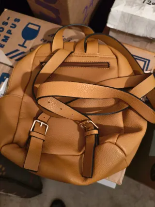 Bolso mochila marrón