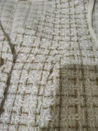 SHEIN - Chaleco Blanco y Dorado