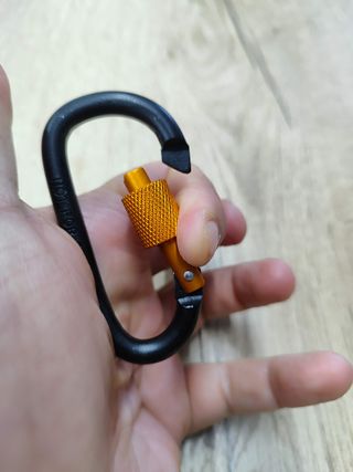 Mosquetón de Aluminio con Cierre de Rosca N/A