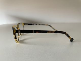 Gafas Carolina Herrera Tortoise
