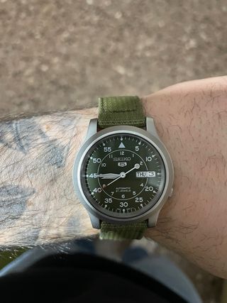 Reloj Seiko 5 Automático Esfera Verde