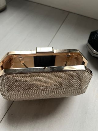 Bolso clutch Lefties dorado