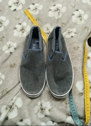 Scarpe ginnastica grigie