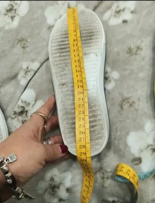 Scarpe ginnastica grigie