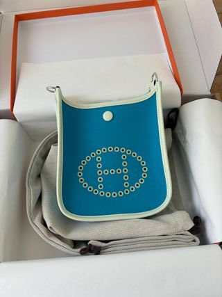 Hermès Bandolera Evelyne Neo 16 Azul