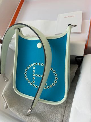 Hermès Bandolera Evelyne Neo 16 Azul