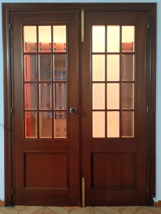 Puertas de madera interiores