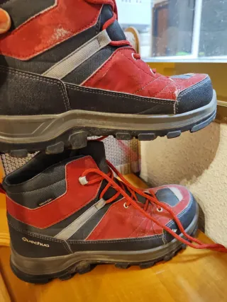 Botas montaña senderismo Quechua Talla 38