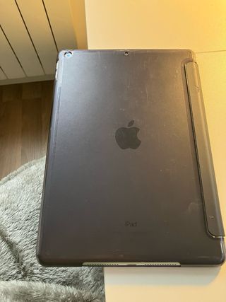iPad 7 128GB Plata