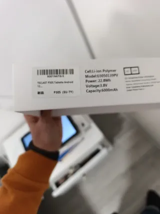 Tablet Teclast P30S con caja y funda