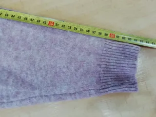 Jersey Bershka asimétrico lila Talla M