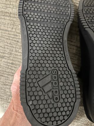 Zapatillas Adidas Negras Nuevas