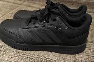 Zapatillas Adidas Negras Nuevas