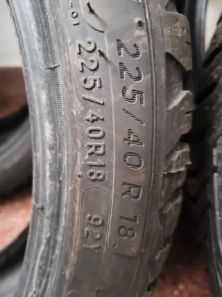 Neumáticos Michelin Crossclimate 2 225/40 R18 92Y