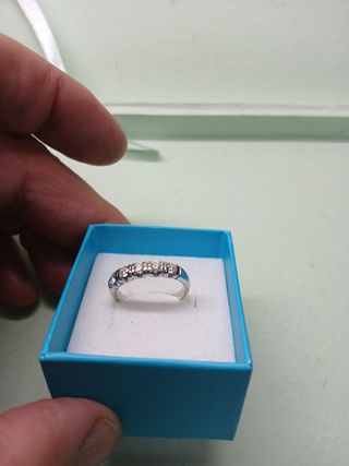 Sortija oro blanco 5 brillantes talla 16