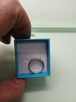 Sortija oro blanco 5 brillantes talla 16