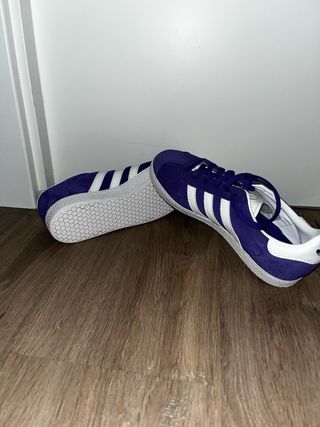 Zapatos Adidas Gazelle Morados Talla 35.5
