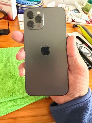 iPhone 12 Pro Max Negro