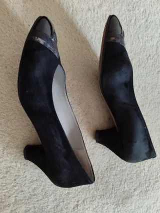 Zapatos de tacón Pierre Cardin negros