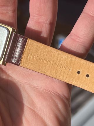Reloj Seiko Cuarzo Dorado Rectangular