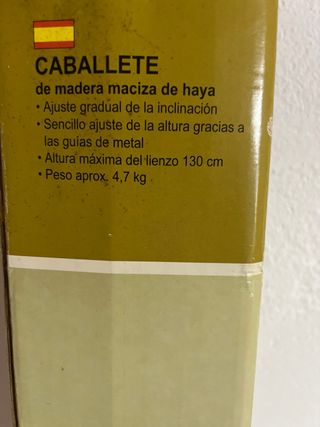 Caballete de madera para pintura