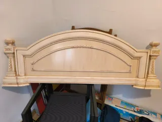 Cabecero de cama beige