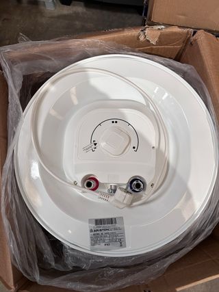 Calentador Termo eléctrico Ariston LYDOS R 100 V