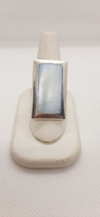 Anello rettangolare madreperla argento