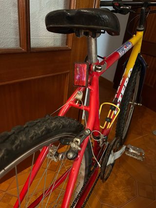 Bicicleta Otero Roja y Amarilla