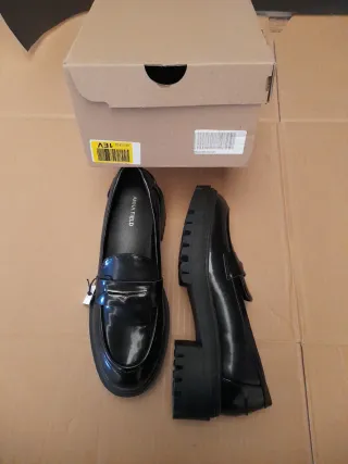 Mocasines negros Anna Field