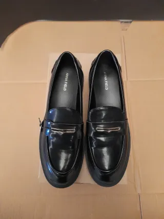 Mocasines negros Anna Field