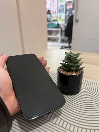 iPhone 16e 128GB cómo nuevo