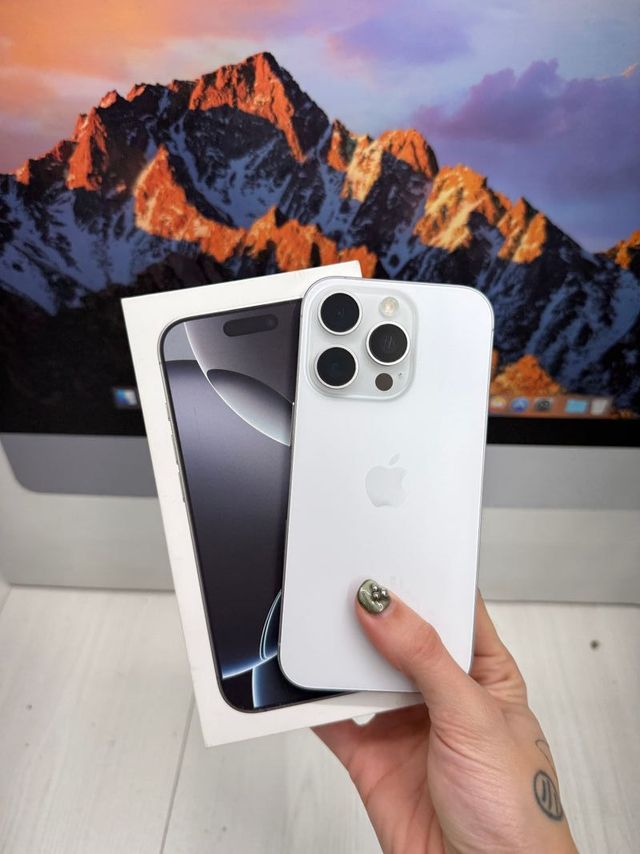 iPhone 16 pro 128gb COMO NUEVO