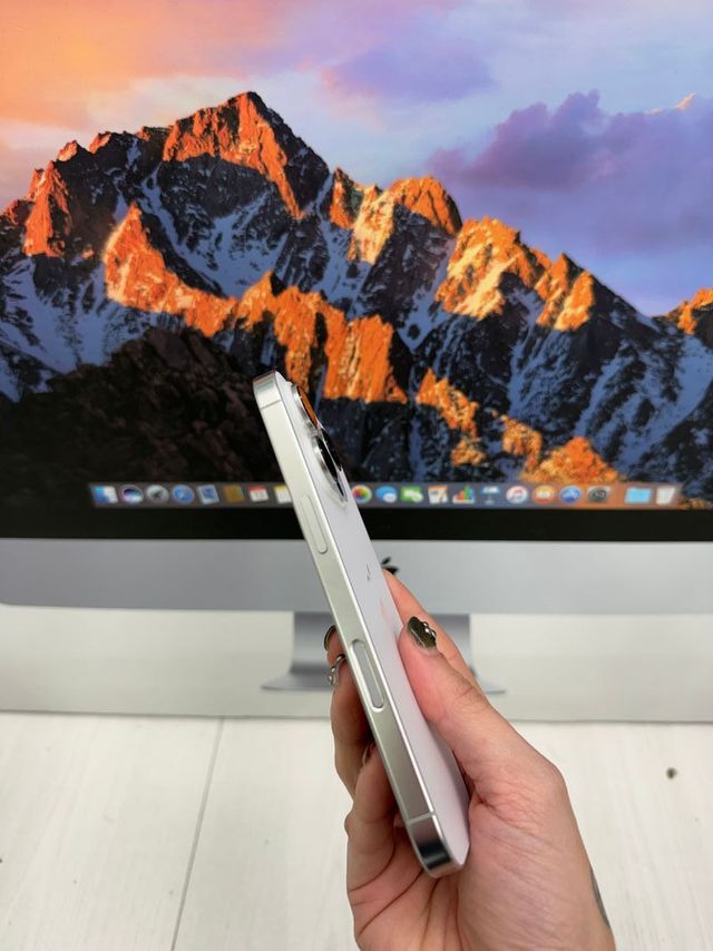 iPhone 16 pro 128gb COMO NUEVO