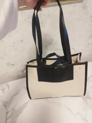 Bolso Tote Beige y Negro