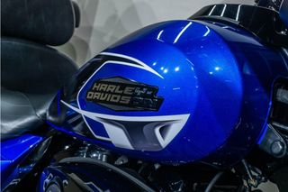 HARLEY DAVIDSON STREET GLIDE REESTRENO * IMPECABLE * TOURPACK * MOTOR 117 MILWAUKEE *