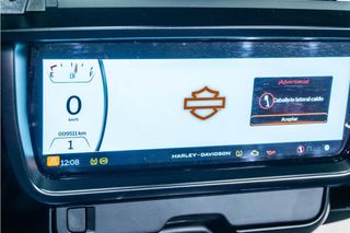 HARLEY DAVIDSON STREET GLIDE REESTRENO * IMPECABLE * TOURPACK * MOTOR 117 MILWAUKEE *