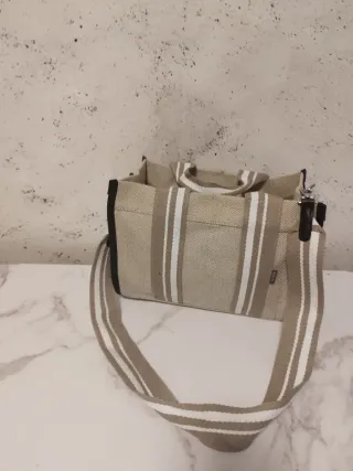 Bolso de lona a rayas beige y blanco