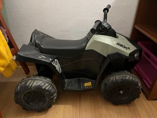Cuatrimotor eléctrico infantil