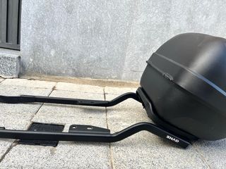 Baúl Givi y Soporte Shad Kawasaki Z125