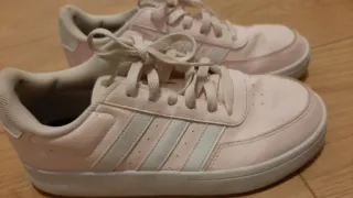 Zapatillas Adidas rosas y blancas