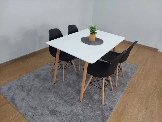 OFERTA DE CONJUNTO DE MESA/COMEDOR + 4 SILLAS