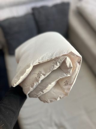 Cambiador portátil acolchado y antideslizante